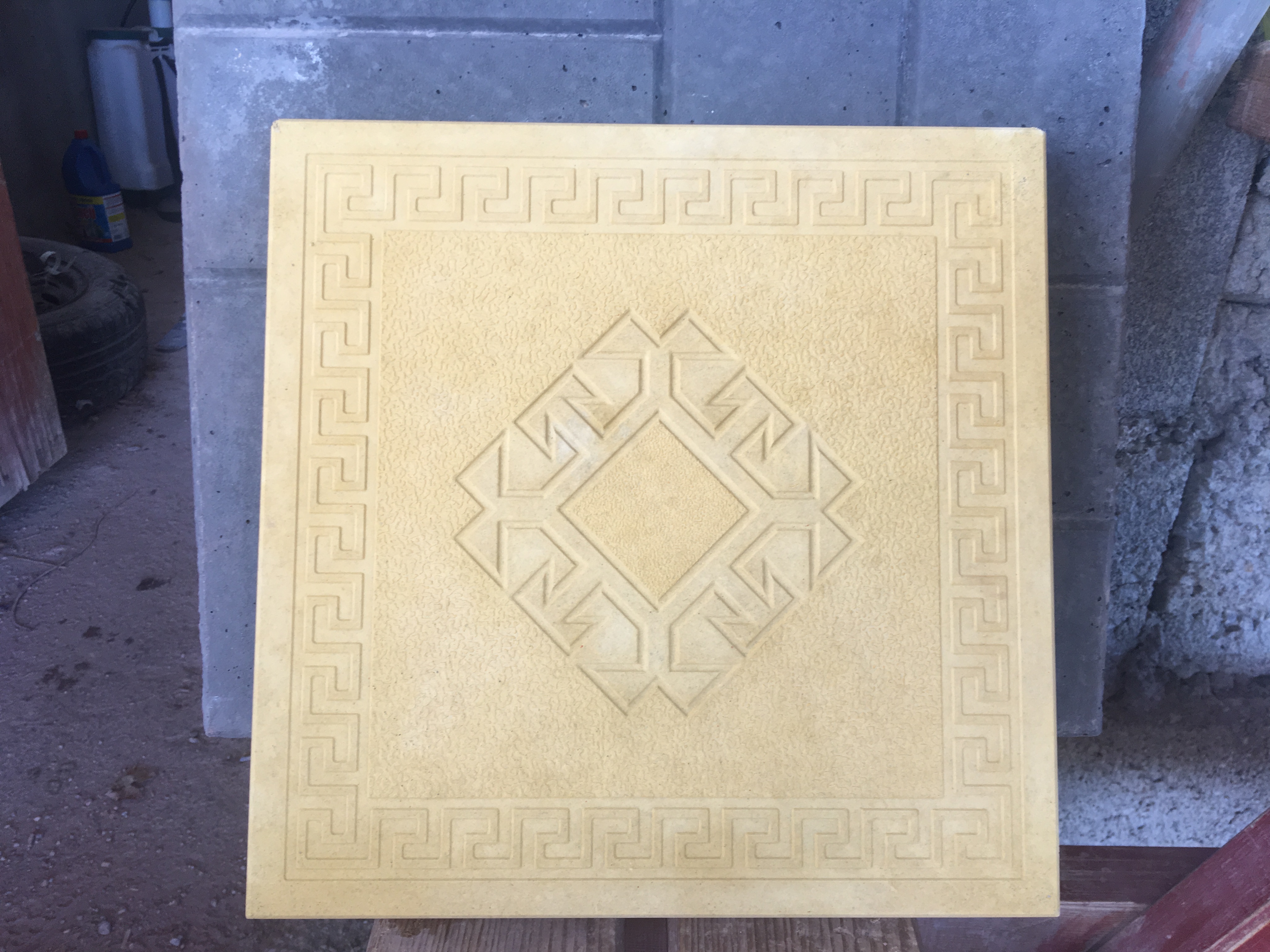 30 X 30 CM KARO TAŞI SARI RENK